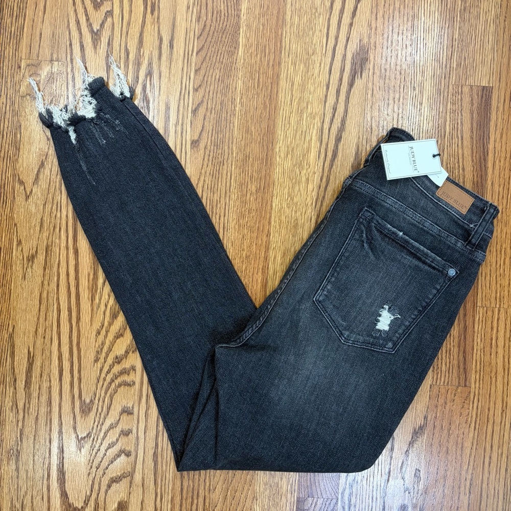 NWT Judy Blue Destroy Button Fly Black Skinny Jeans - Picture 3 of 12